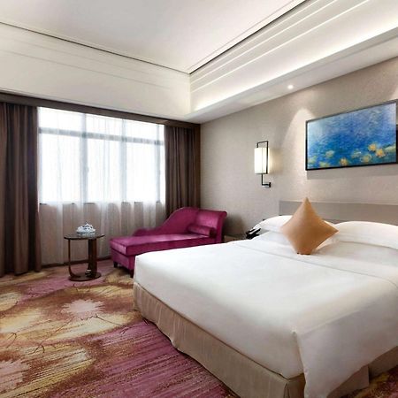 Ramada Foshan Hotel Extérieur photo
