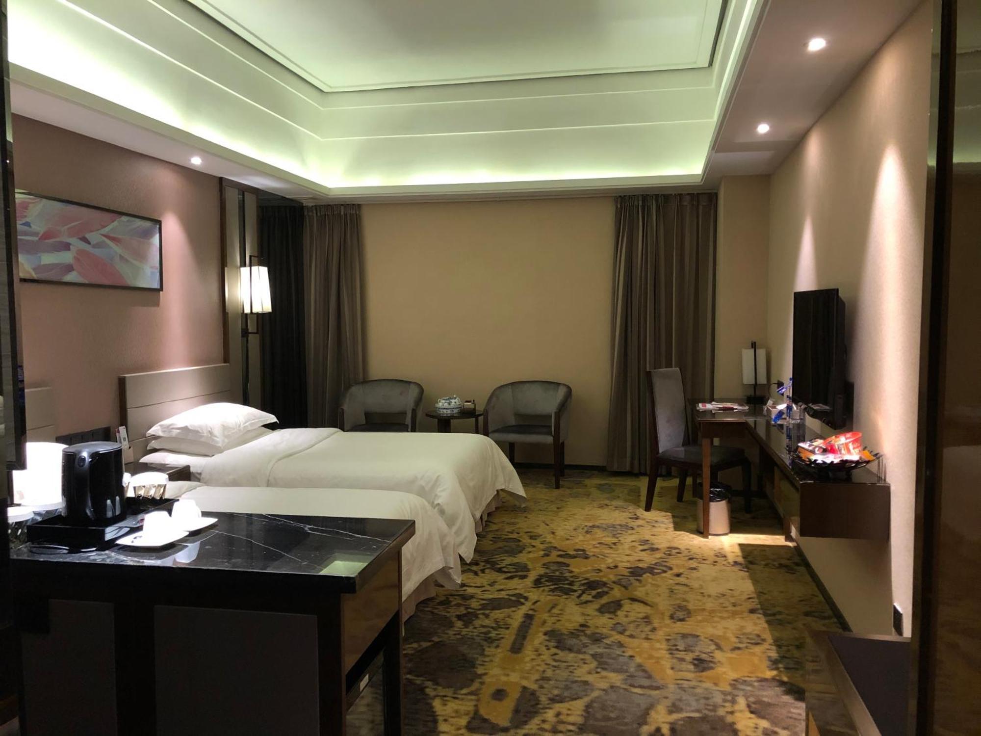 Ramada Foshan Hotel Extérieur photo