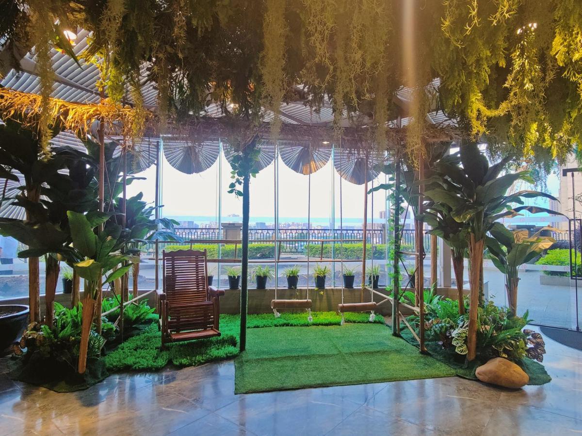 Ramada Foshan Hotel Extérieur photo