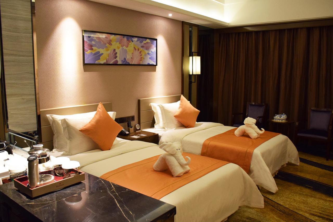Ramada Foshan Hotel Extérieur photo