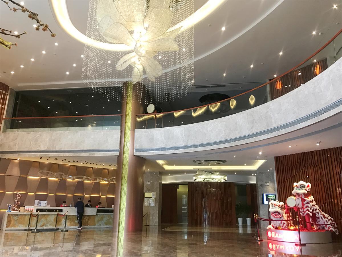 Ramada Foshan Hotel Extérieur photo