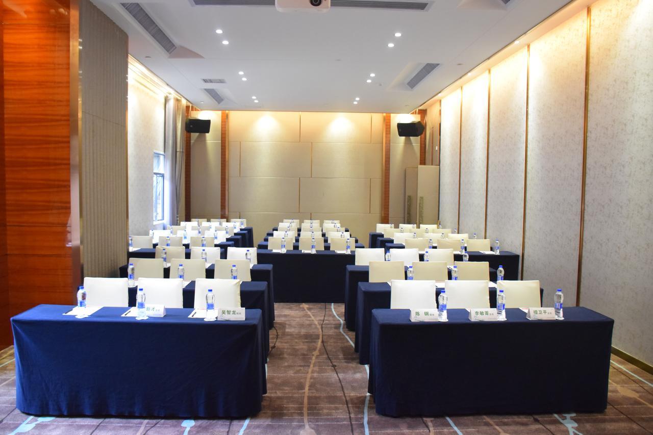 Ramada Foshan Hotel Extérieur photo